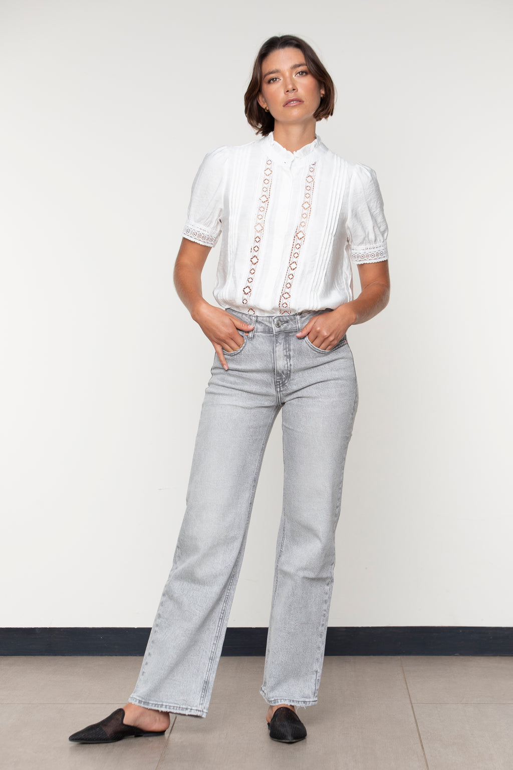 BLUSA ACANTHOCEREUS TETRAGONUS