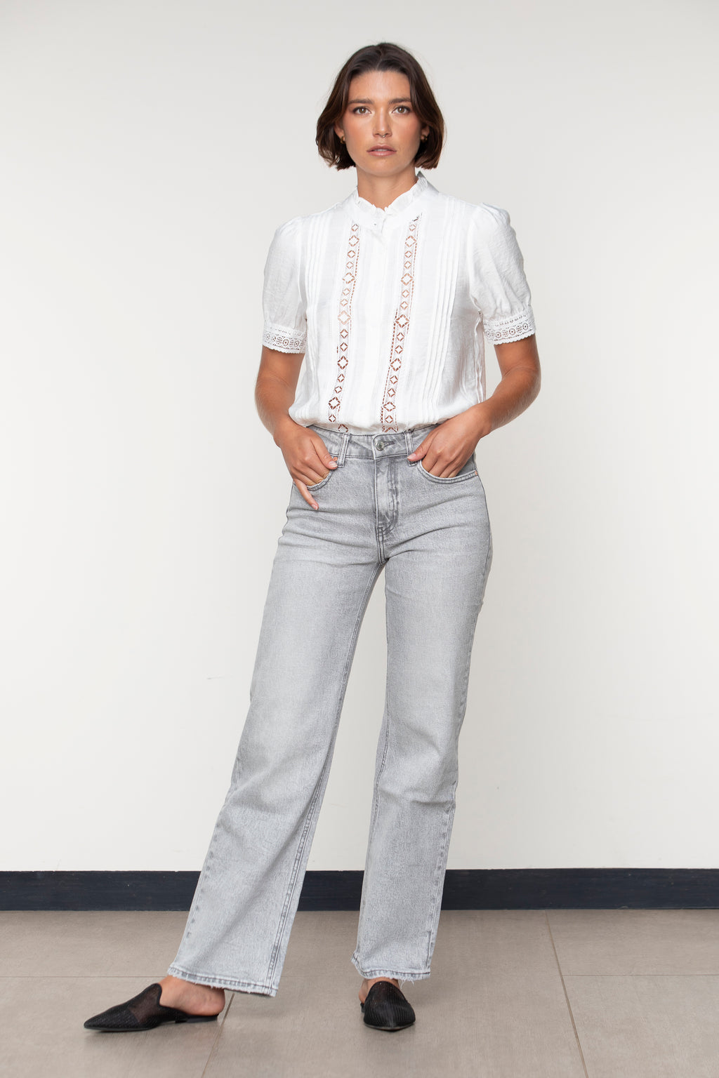 BLUSA ACANTHOCEREUS TETRAGONUS