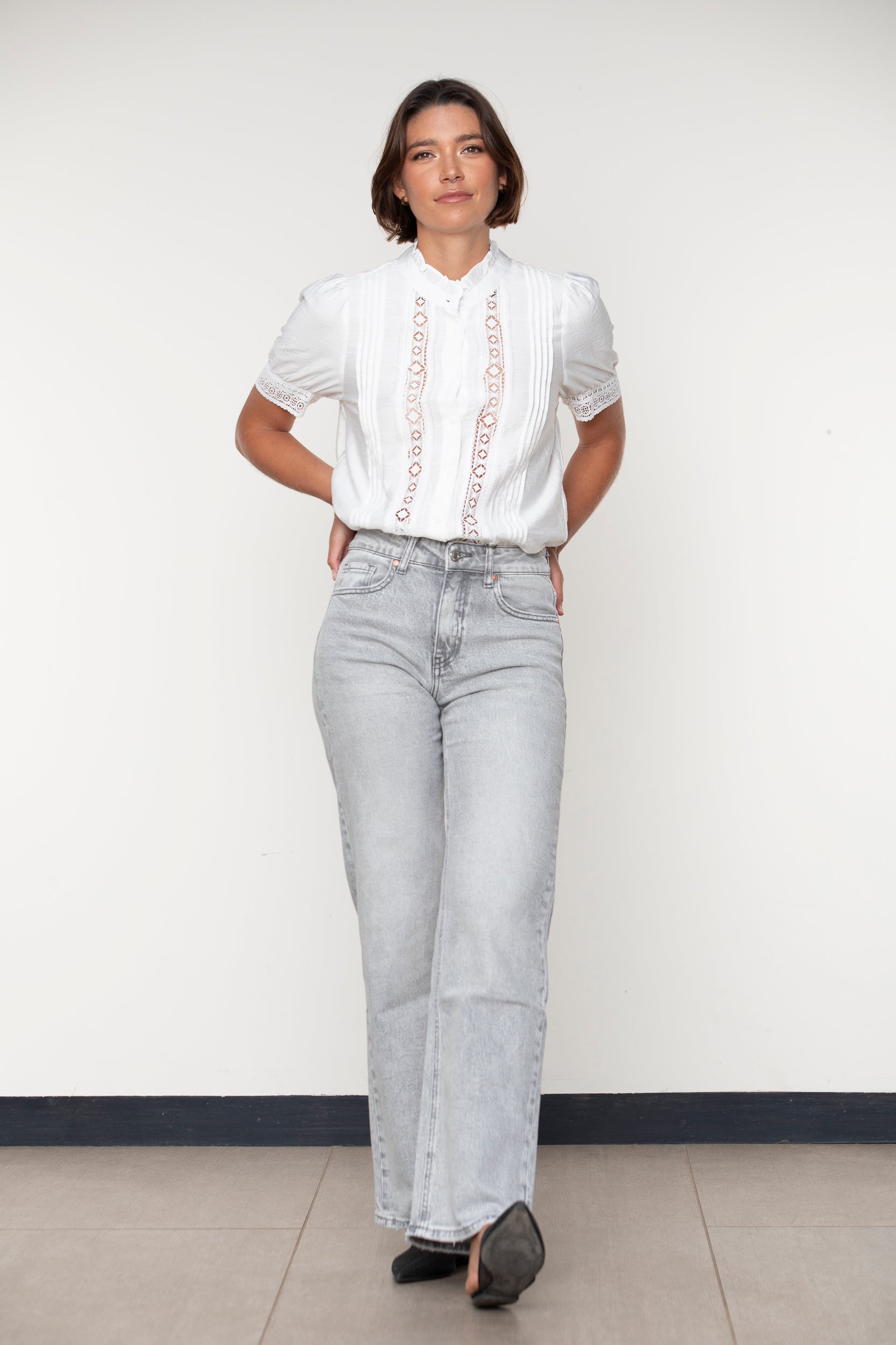 BLUSA ACANTHOCEREUS TETRAGONUS